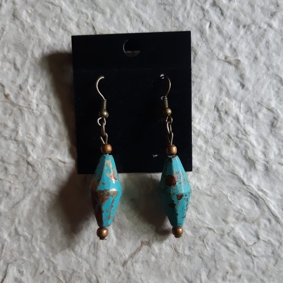 Lot of 3 pairs of pierced earrings - Picture 2 of 3